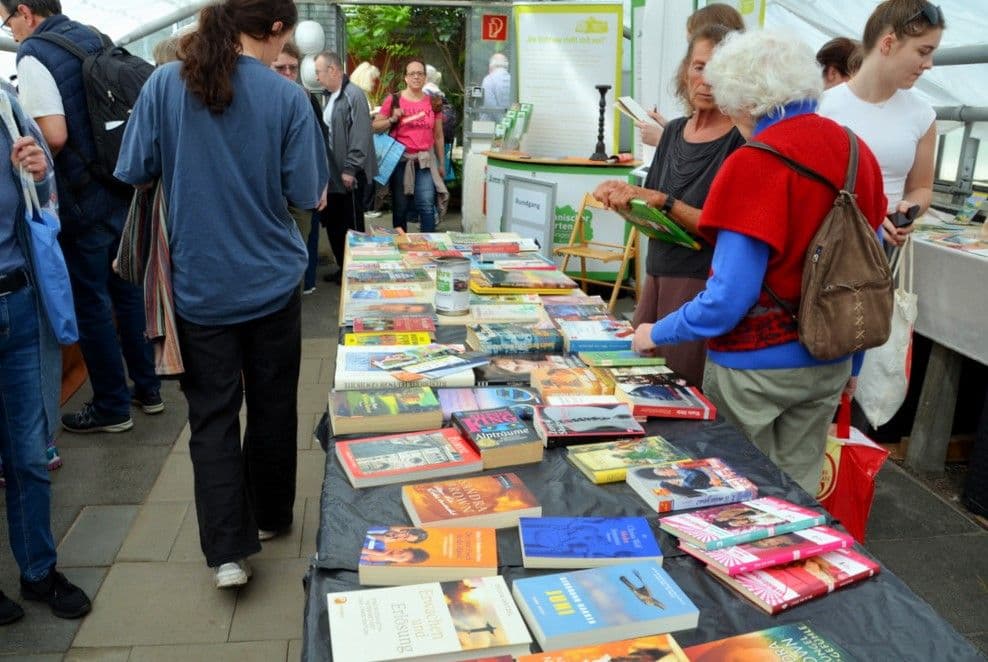 10. Bücherbörse-Botanischer-Garten - 8