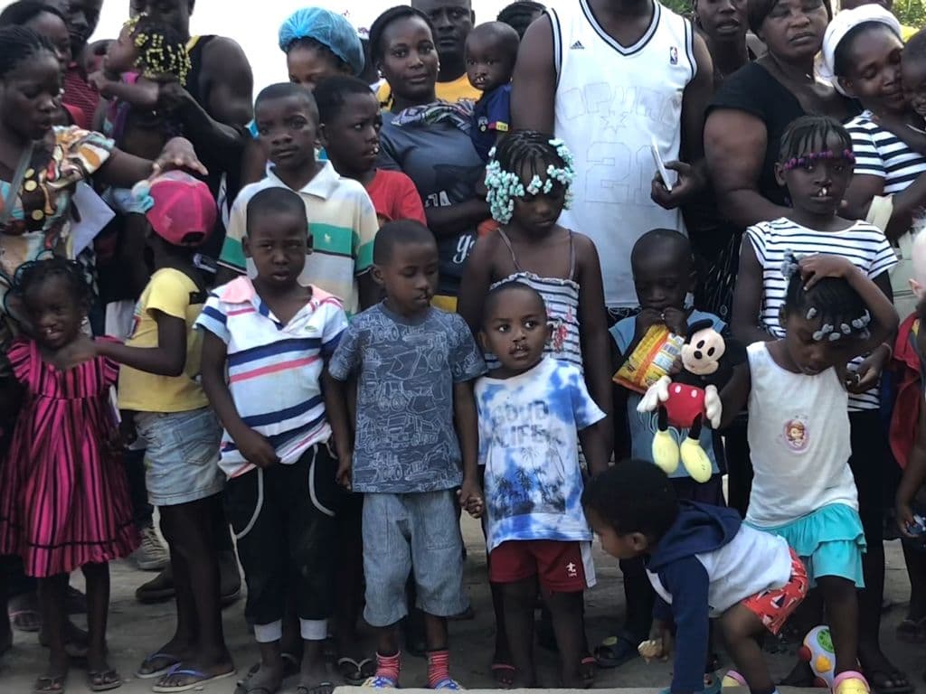 angola-klinikum-pro-interplast-stehn-wildfeuer (10)