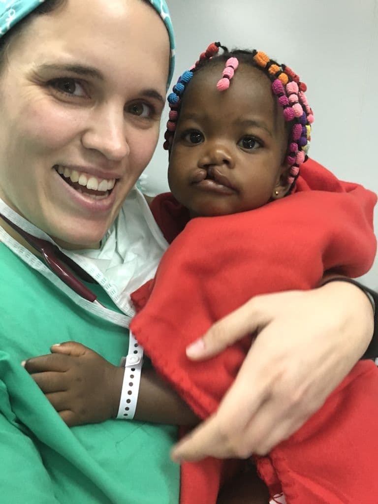 angola-klinikum-pro-interplast-stehn-wildfeuer (12)