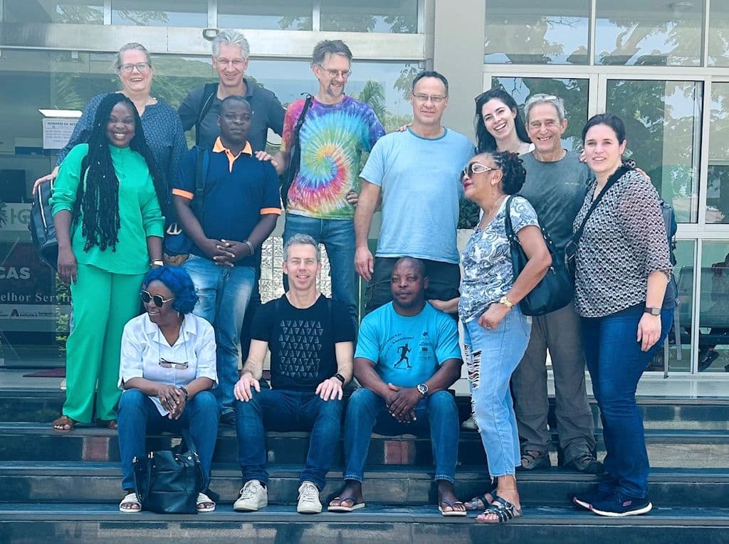 angola-klinikum-pro-interplast-stehn-wildfeuer (16)