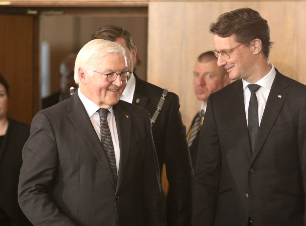 Bundespräsident Frank-Walter Steinmeier im Theater und Konzerthaus in Solingen.