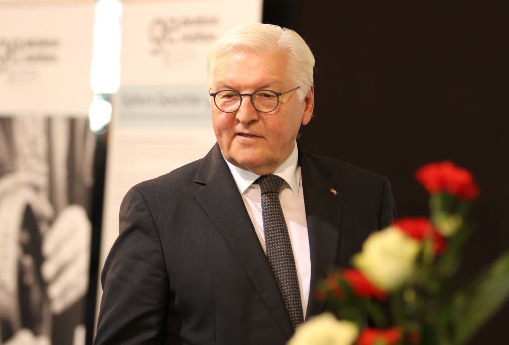 Bundespräsident Frank-Walter Steinmeier im Theater und Konzerthaus in Solingen.