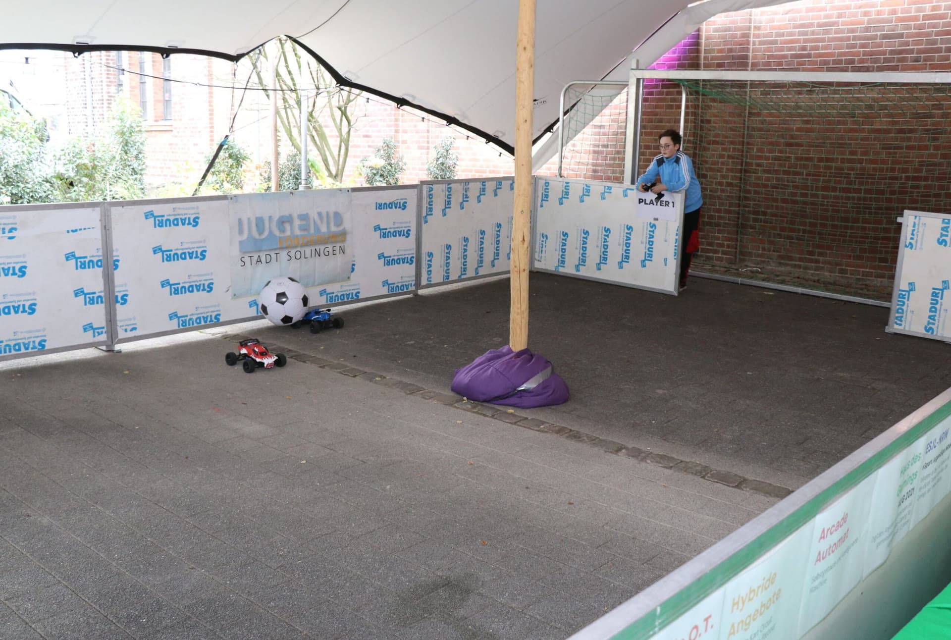 esport-convention-alte-maschinenhalle-gut (3)