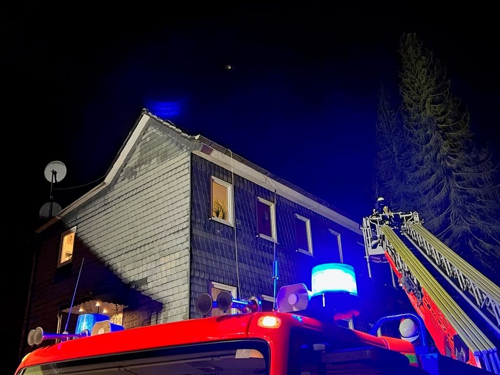feuerwehr-brand-ittertal-lindersberg (2)
