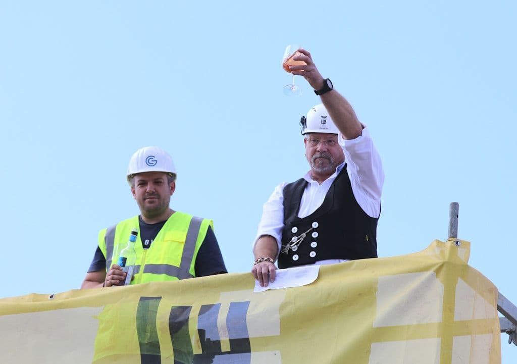 feuerwehr-feuerwache-ohligs-neubau-richtfest (10)