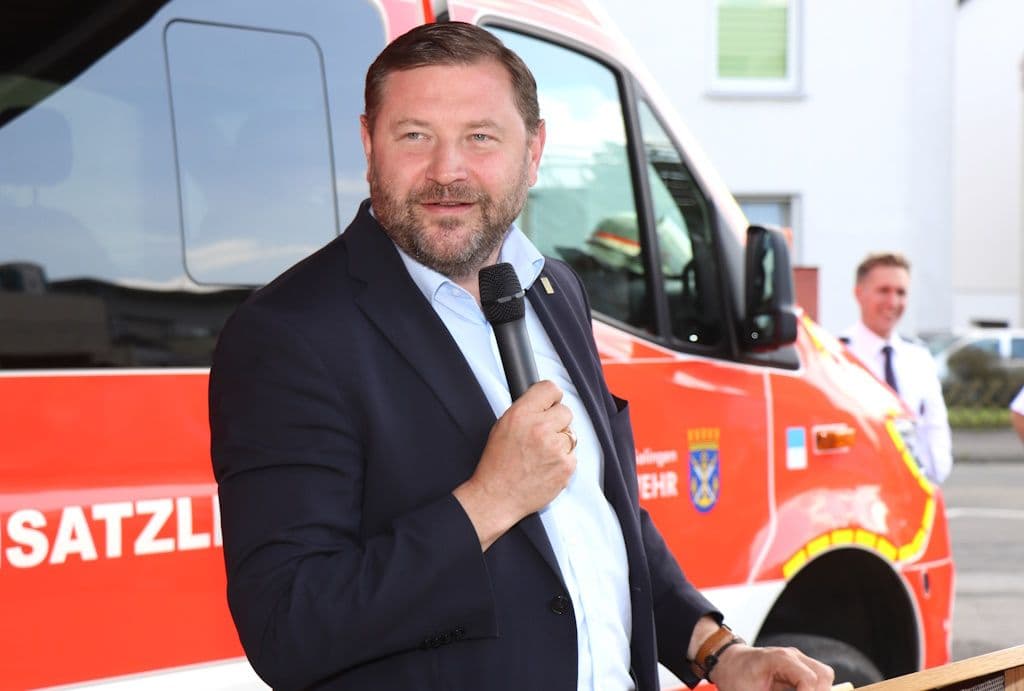 feuerwehr-feuerwache-ohligs-neubau-richtfest (7)