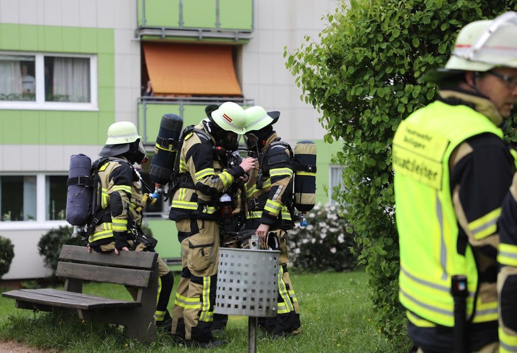feuerwehr-scheler-strasse-brand-einsatz (3)