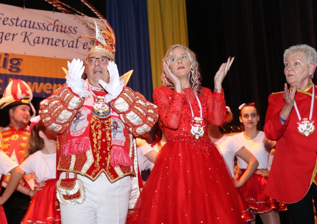 karneval-prinzenproklamation-2022-walder-stadtsaal (6)