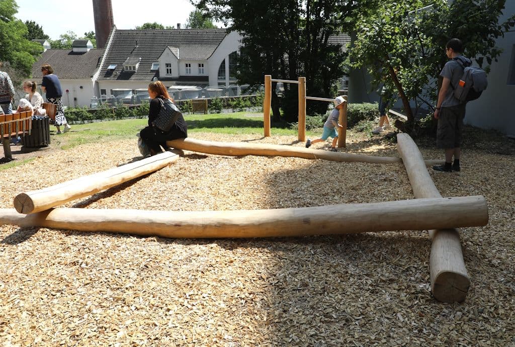 klibikum-kinderklinik-spz-spielplatz-eroeffnung (2)