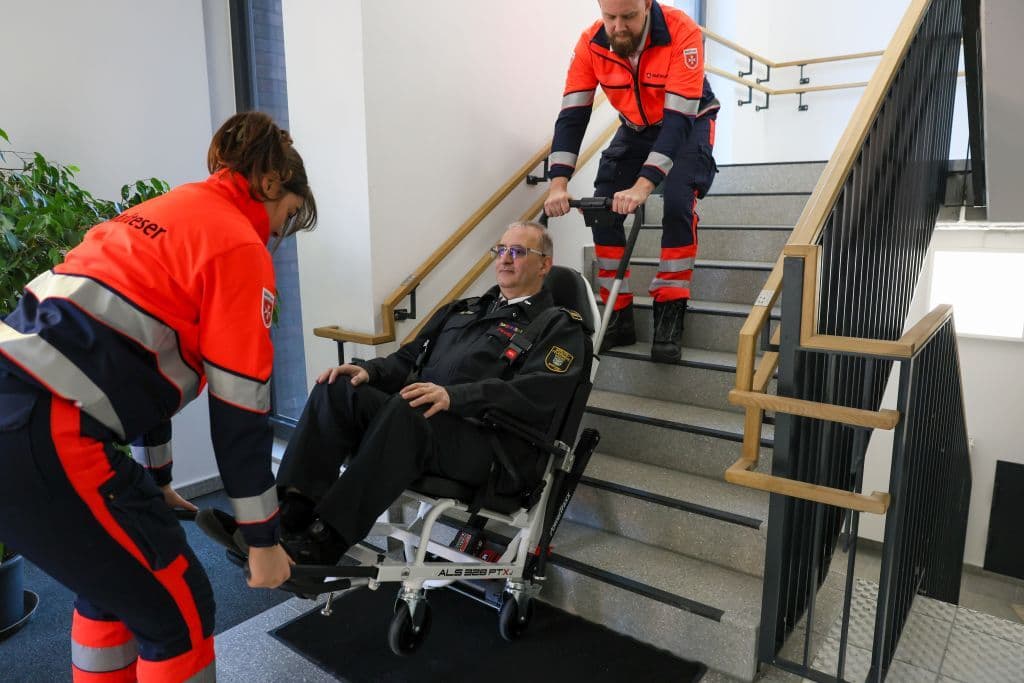 Neues Sicherheits- und Designkonzept der Feuerwehr Solingen vorgestellt