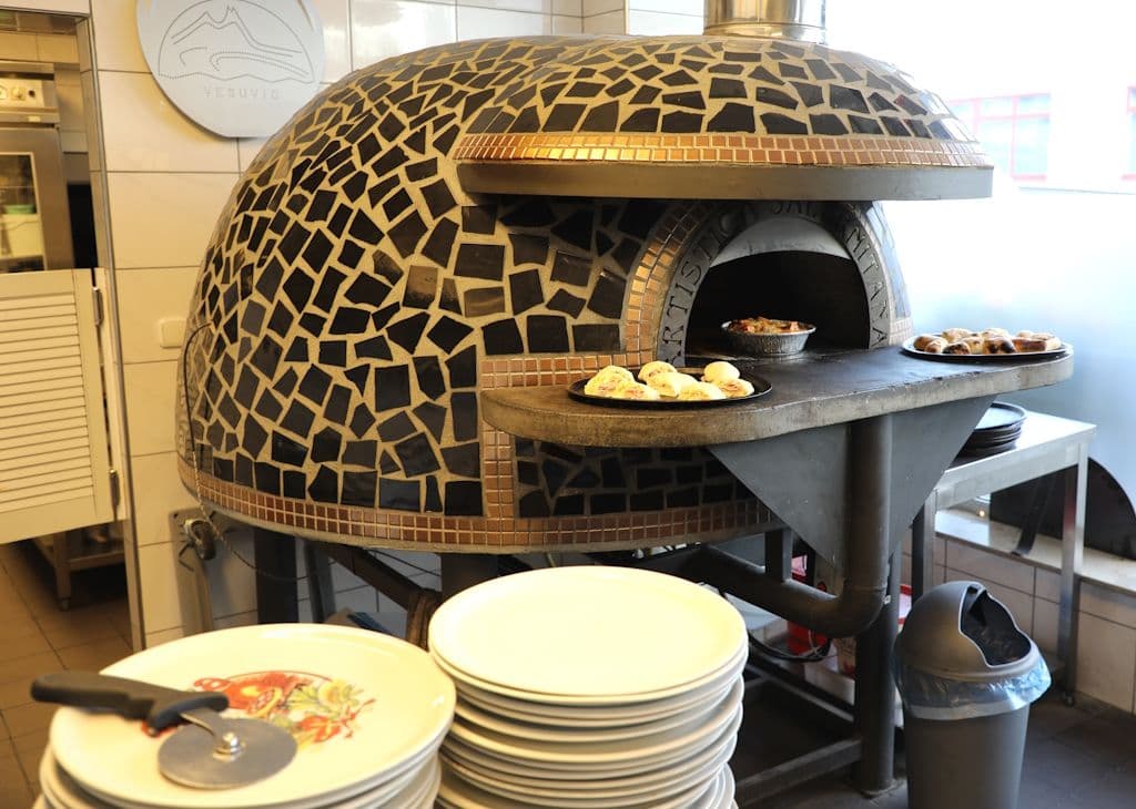 la-costiera-pizzeria-restaurant-italien (4)