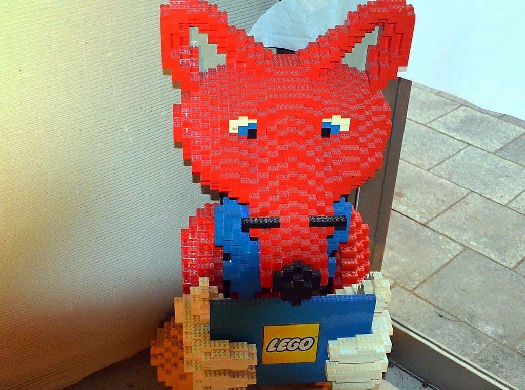 Marcel Buntenbach Brick Art - 12