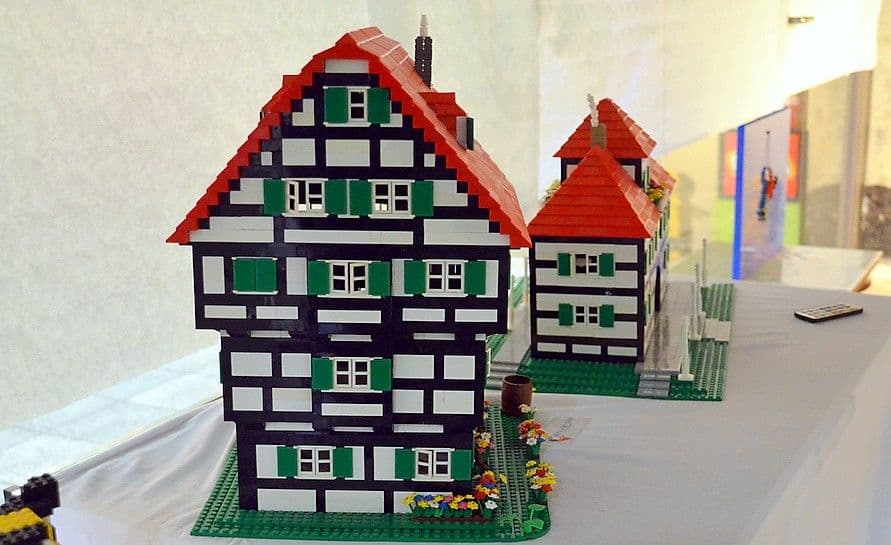 Marcel Buntenbach Brick Art - 15
