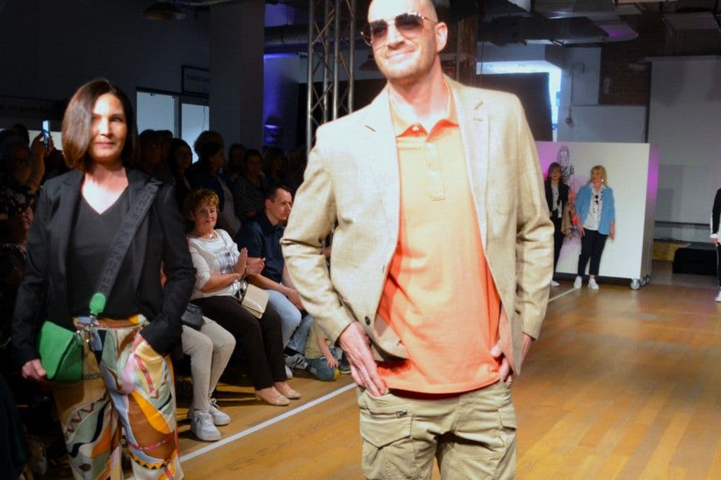 Modetrends-Modenschau-Einzelhandel - 37