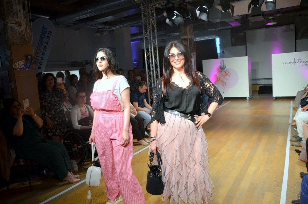Modetrends-Modenschau-Einzelhandel - 6