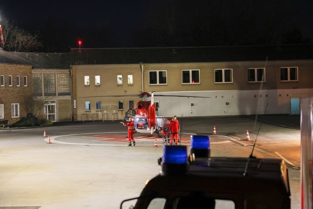 Zwei Schwerverletzte nach Verpuffung und Kellerbrand - Hund gerettet