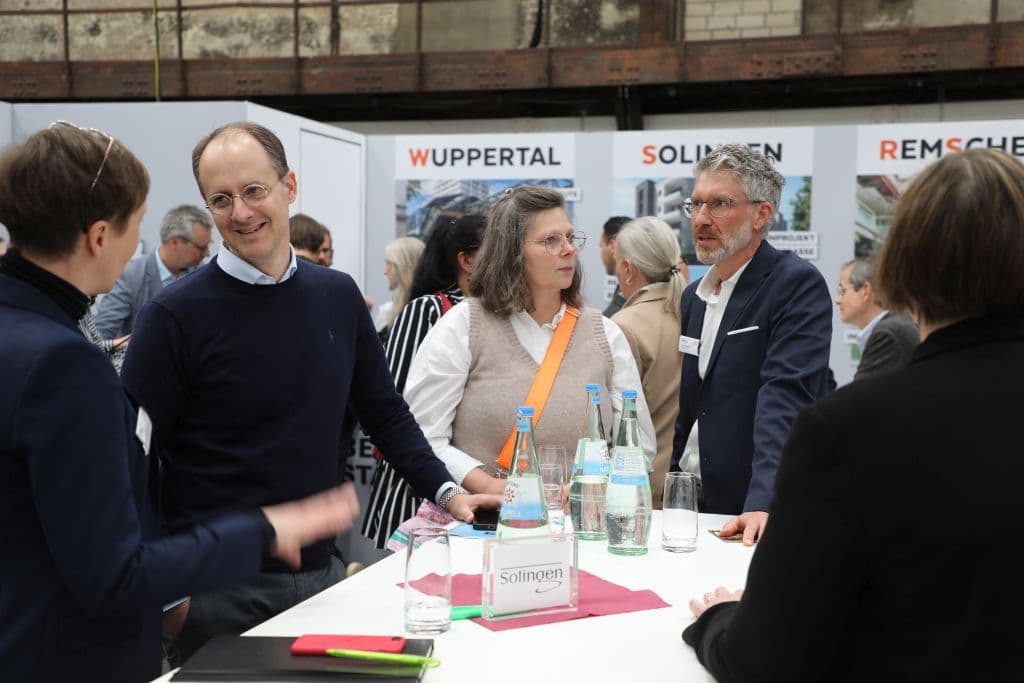 polis-duesseldorf-2026-solingen-business (13)