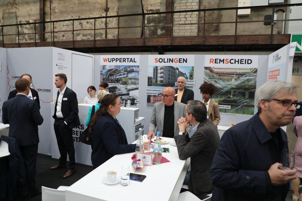 polis-duesseldorf-2026-solingen-business (4)