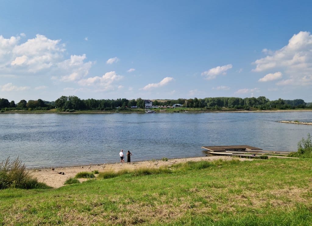 rheinpromenade-monheim-am-rhein (2)
