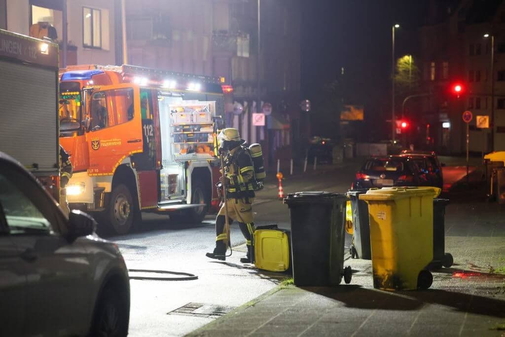 Silvesternacht 2025/2026 in Solingen - zahlreiche Einsätze für Feuerwehr und Polizei