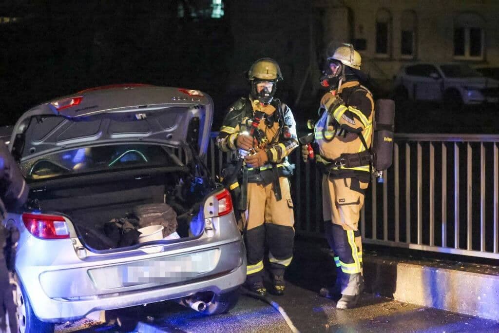 Silvesternacht 2025/2026 in Solingen - zahlreiche Einsätze für Feuerwehr und Polizei