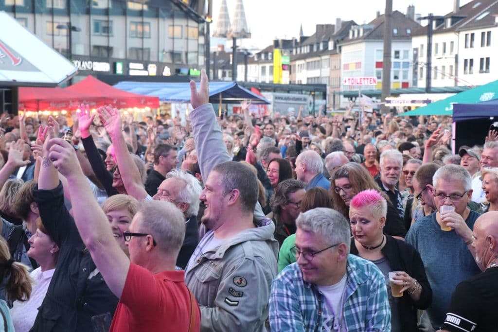 sommerparty-echt-scharf-solingen-neumarkt-tag 2-2019-16