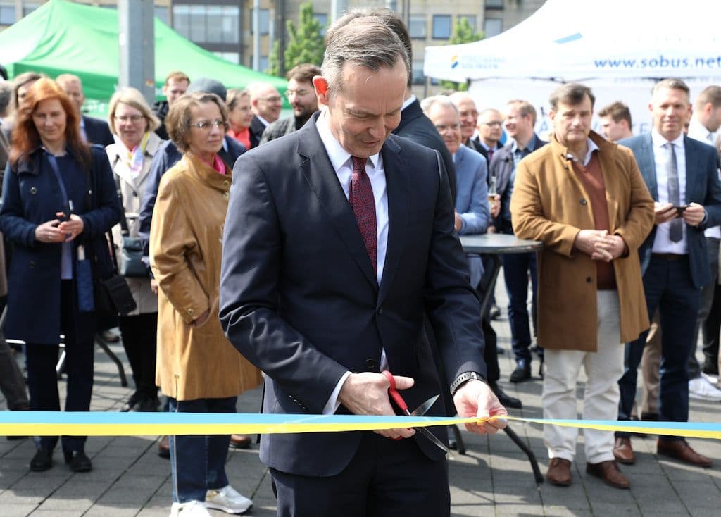 stadtwerke-sws-bob-batterie-oberleitungsbus-ohligs-minister-wissing (8)
