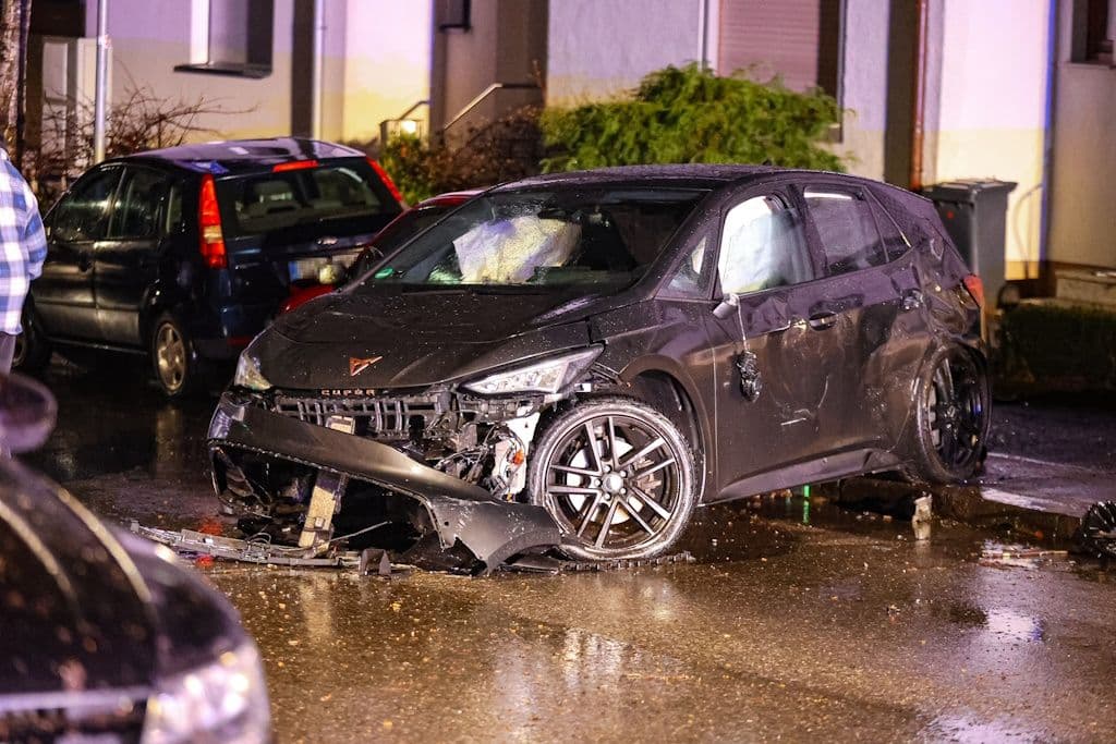 Verkehrsunfall Wupperstraße Solingen
