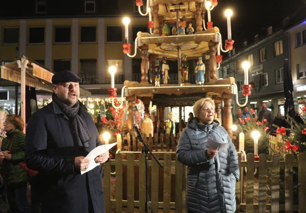 weihnachtspyramide-anschieben-alter-markt-2022 (3)