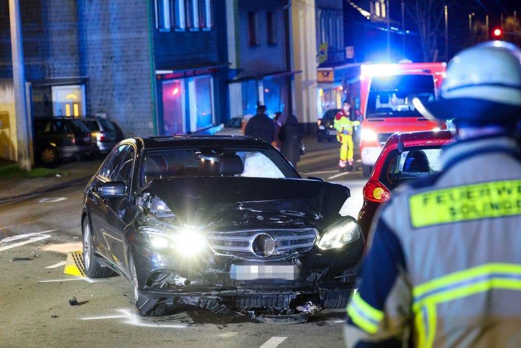 Verkehrsunfall in Solingen-Wald