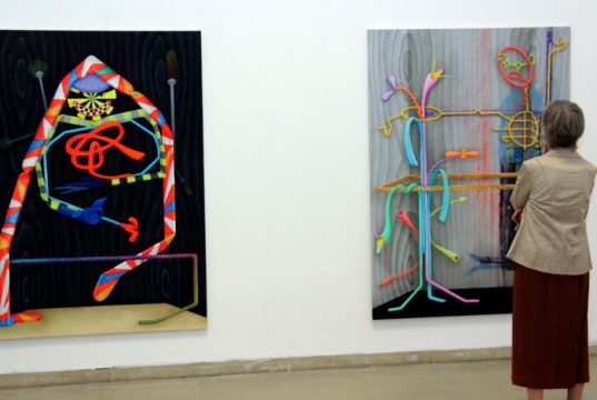 Am Freitagabend wurde im Gräfrather Kunstmuseum die 70. Bergische Kunstausstellung eröffnet. Zu sehen gibt es Werke von 15 Künstlern aus der Region. (Foto: B. Glumm)