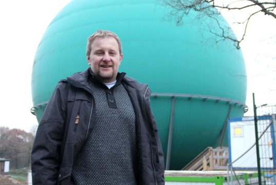 Carsten Zimmermann ist bei der Stadt Solingen Abteilungsleiter für strategische Planung im Büro des Oberbürgermeisters. Er ist von Anfang an bei den Planungen und auch der Umsetzung des Galileums mit dabei. (Foto: B. Glumm)