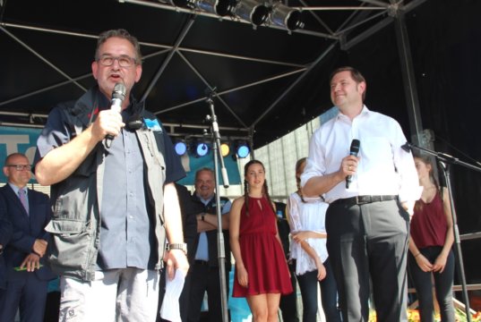 Vorsitzender und Leiter des geschäftsführenden Vorstandes des Solinger Brauchtums-Verein ist Falk Dornseifer (li.), sein Stellvertreter Tim Kurzbach (re.). (Archivfoto: © Bastian Glumm)