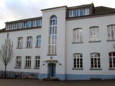 Die Solinger Grundschule öffnen in den kommenden Wochen ihre Türen. Auch in die Schule Klauberg dürfen Interessierte einen etwas genaueren Blick werfen. (Archivfoto: B. Glumm)