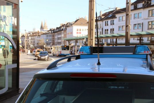 Die Polizei warnt vor Taschendieben und Trickbetrügern. Diese hätten zur Weihnachtszeit Hochkonjunktur. (Archivfoto: B. Glumm)