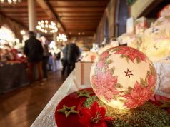 Rund 100 Teilnehmern bieten auf dem 19. Adventsbasar eine große Vielfalt liebevoll angefertigten Handwerks aus den unterschiedlichsten Sparten. (Foto: Schloss Burg)