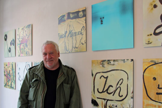 "ICH" heißt die Ausstellung des Düsseldorfer Künstlers Günter Krajewski, die ab Samstag in der Galerie ART-ECK zu sehen ist. (Foto © Sandra Grünwald)