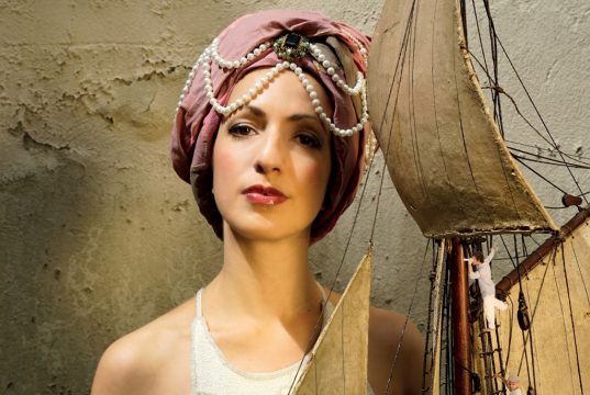 Am 30. Oktober gibt es in der Schmiede orientalisch angehauchten Jazz zu hören. Marie Séféain wird mit ihrem Quartett in Solingen gastieren. (Foto: © Marie Séférian)