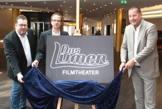 Das "Lumen" in den Clemens-Galerien setzt auf Lasertechnologie. Die Betreiber (v.li.) Lutz Nennmann, Frank Lichtenberg und Meinolf Thies. (Archivfoto: © B. Glumm)