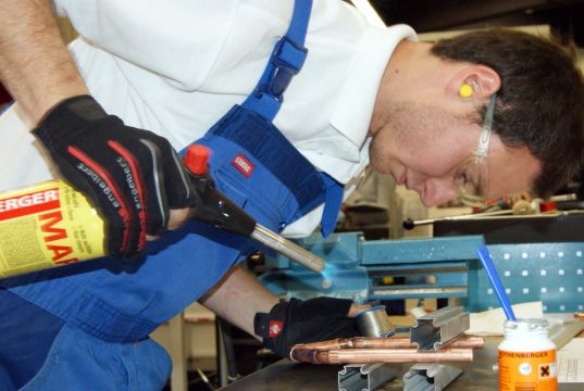 84 Aussteller informieren an den beiden Veranstaltungstagen kommende Woche über Möglichkeiten der Ausbildung und natürlich auch über die Berufe. (Archivfoto: B. Glumm)