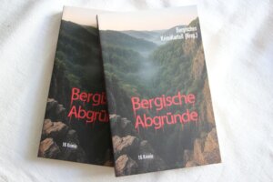 Die neue Anthologie des Bergischen KrimiKartells heißt „Bergische Abgründe“ und hält ein vielfältiges Krimi-Potpourri bereit, mal witzig, mal blutig, mal düster, aber in jedem Fall äußerst spannend. (Foto © S. Grünwald)