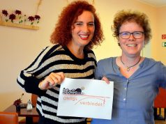 Projektleiterin Gloria Göllmann und Schriftführerin Frauke Pohlmann berichten über das große Fest, das die OWG in diesem Jahr unter das Motto "Ohligs verbindet!" gestellt hat. (Foto: © Martina Hörle)