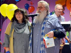 Sybilla und Gunter „Felix“ Opitz sind glücklich, dass der Kids-Club endlich wieder für die Kinder zur Verfügung steht. Im kommenden Jahr wird an jedem Tag geöffnet sein. (Foto: © Martina Hörle)
