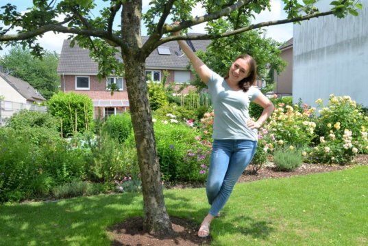 Die Allroundkünstlerin Annika Kron hat seit ihrer Kindheit einen starken Bezug zur Musik. Als Musical-Darstellerin liebt sie die Vielseitigkeit. Dabei hat der Gesang für sie Priorität. (Foto: © Martina Hörle)
