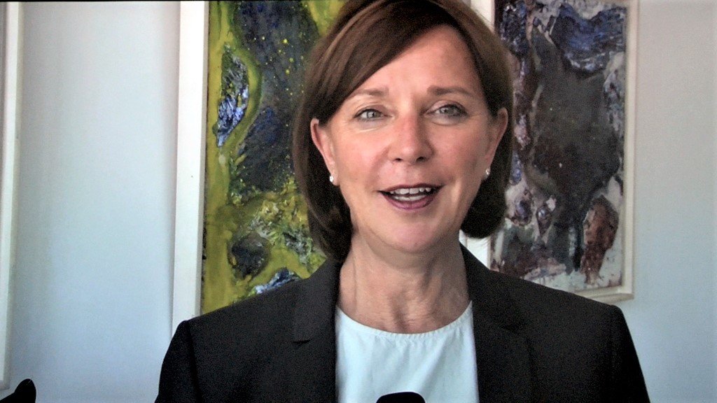Landesschulministerin Yvonne Gebauer (FDP) gratuliert per Videobotschaft. (Foto: © Martina Hörle)