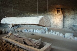 Wie bestatteten die Menschen der Steinzeit ihre Toten? (Foto © Sandra Grünwald)