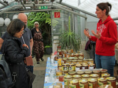 Beim 17. Imkertag informierten die Solinger Imker über Bienen und Honig. (Foto © Sandra Grünwald)