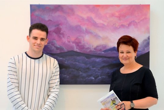 Bis zum 30. Juni stellt Benjamin Jakubov bei Astrid Kirschey einen Teil seiner Werke aus. (Foto: © Martina Hörle)