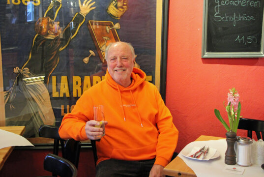 Peter von der Heiden ist mit Leib und Seele Kaffeehaus-Betreiber. (Foto: © Sandra Grünwald)