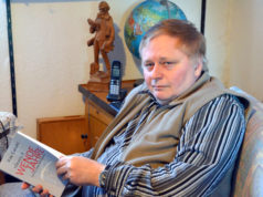 Im gleichen Jahr, in dem sich die demokratische Revolution in der DDR zum dreißigsten Mal jährt, ist Kay Ganahls Roman „Henrys Wendejahre. Roman eines Werdegangs“ erschienen. Er erzählt von dem Schicksal eines Jungagenten der Stasi. (Foto: © Martina Hörle)